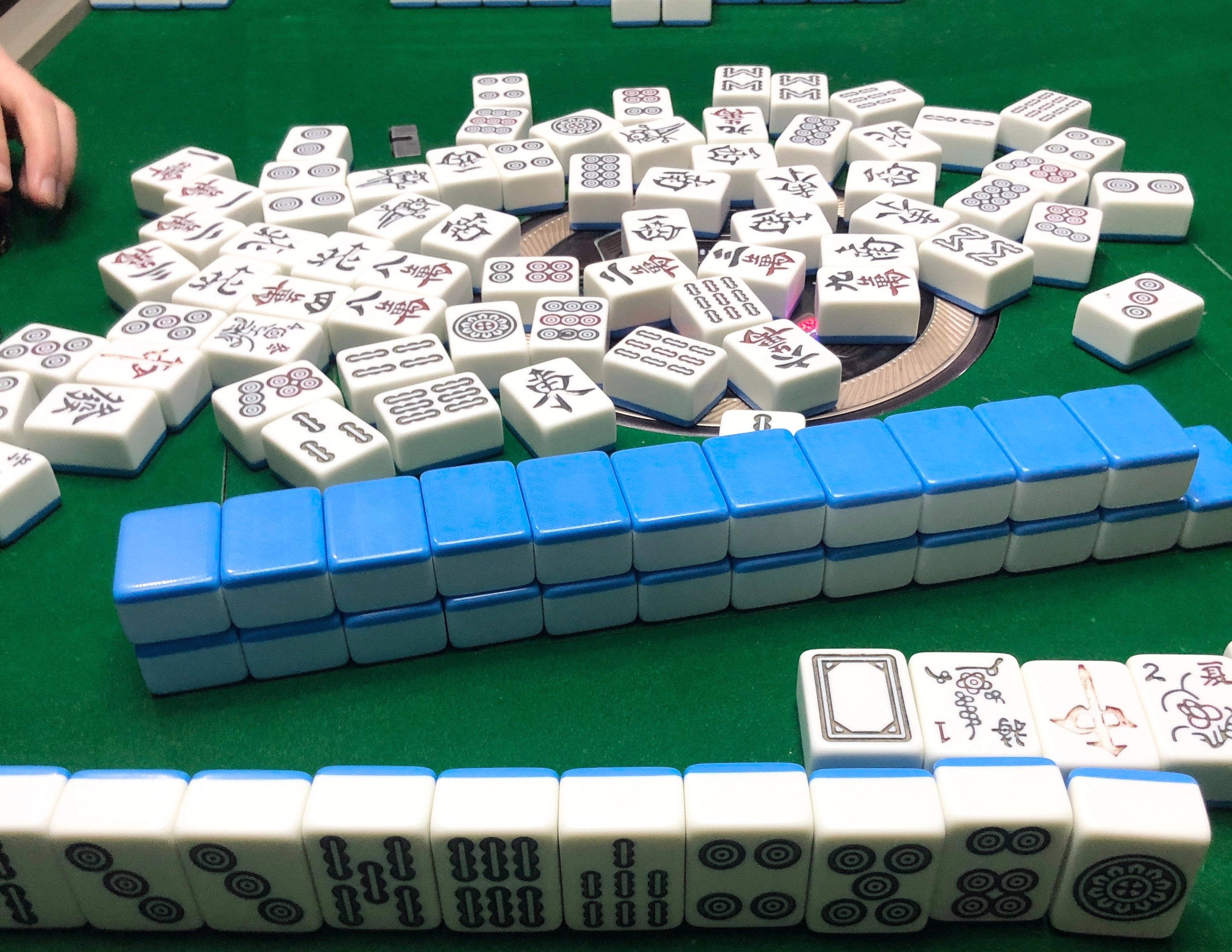 易胡麻将下载安卓破解版(易胡麻将下载安卓破解版最新)-第4张图片-QuickQ官网